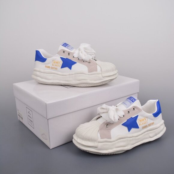 Maison MIHARA YASUHIRO Leather Star Low Sneaker